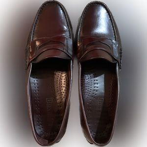 Brand = Dexter, Size 10.5, Color = Burgundy